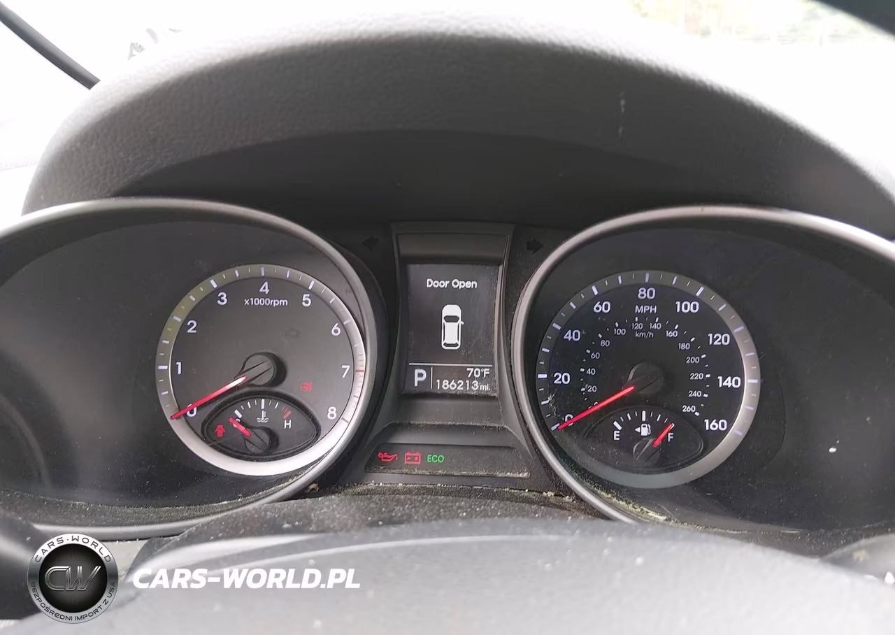 2016 Hyundai Santa Fe Sport 2.4L VIN:5XYZUDLB5GG325215 - 7