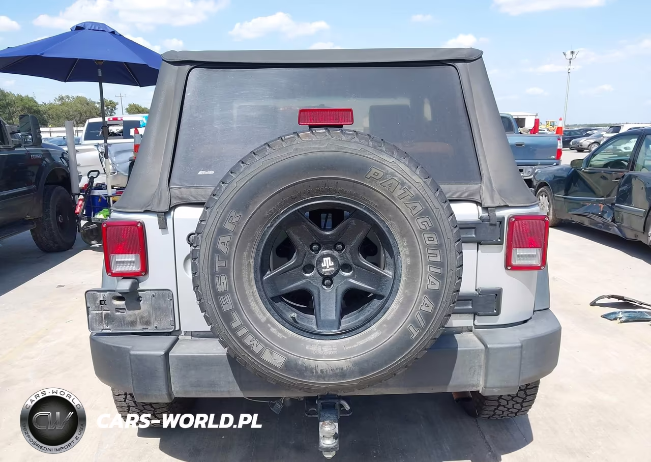 2008 Jeep Wrangler X VIN:1J4FA24198L637429 - 16