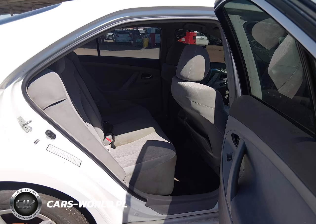 2010 Toyota Camry Le VIN:4T1BF3EK1AU555127 - 8
