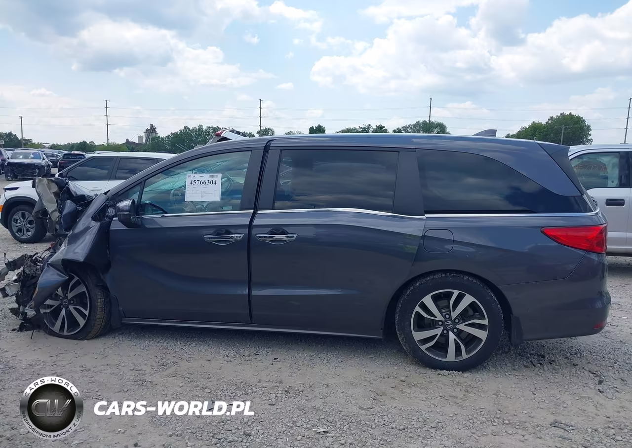 2021 Honda Odyssey Touring VIN:5FNRL6H87MB036447 - 15