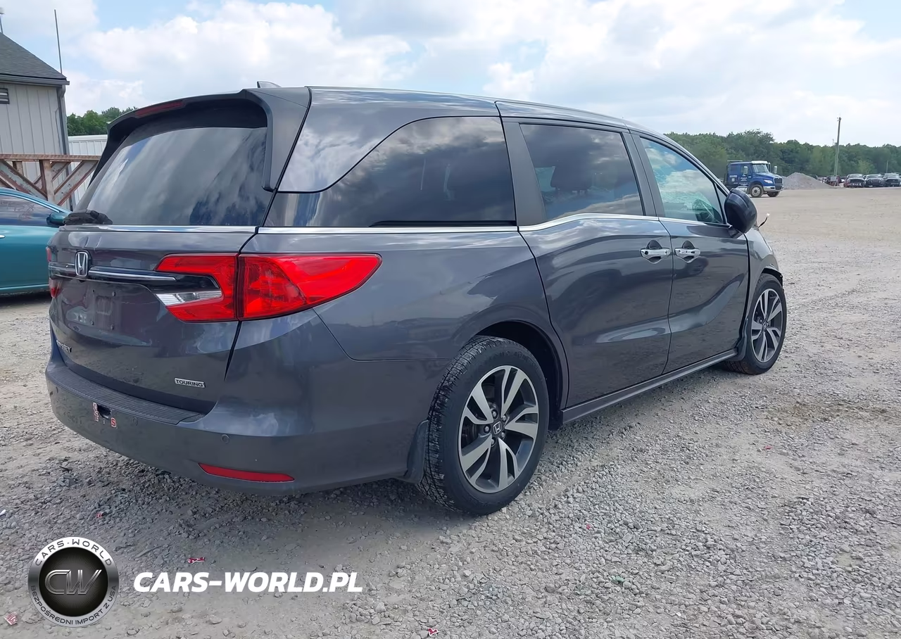 2021 Honda Odyssey Touring VIN:5FNRL6H87MB036447 - 4
