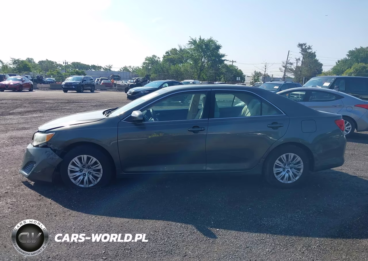 2013 Toyota Camry L VIN:4T4BF1FK7DR311236 - 14