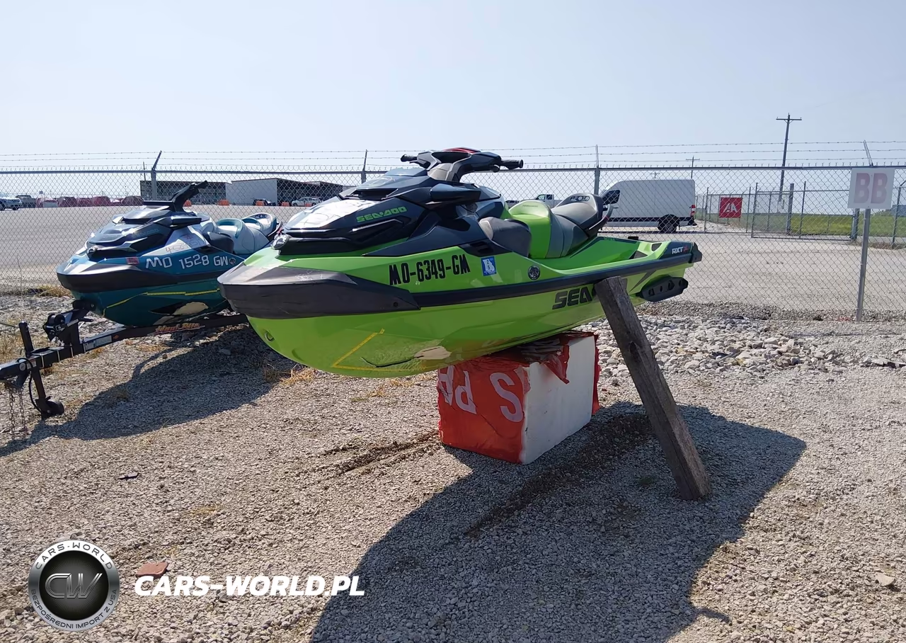 2020 Seadoo Rxt-X 300 VIN:00000YDV44145B020 - 2