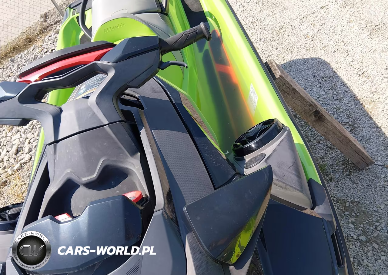 2020 Seadoo Rxt-X 300 VIN:00000YDV44145B020 - 8