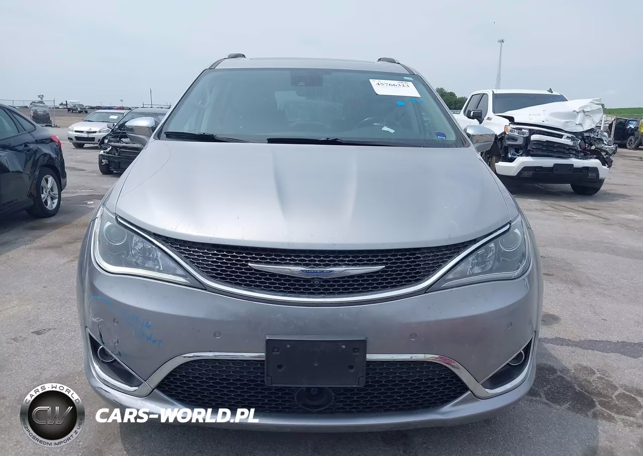 2017 Chrysler Pacifica Limited VIN:2C4RC1GG5HR812533 - 17