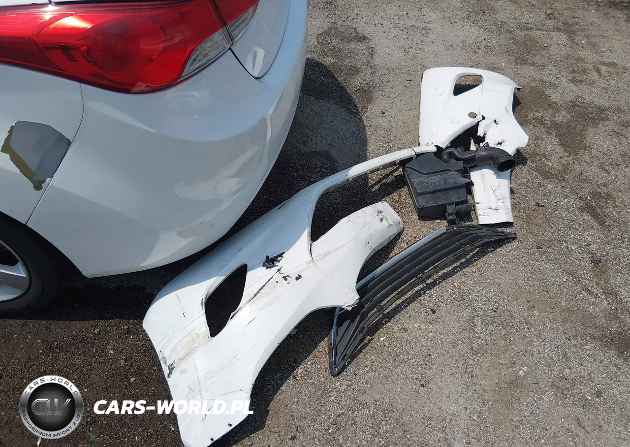 2013 Hyundai Elantra Gls VIN:5NPDH4AE5DH216818 - 11