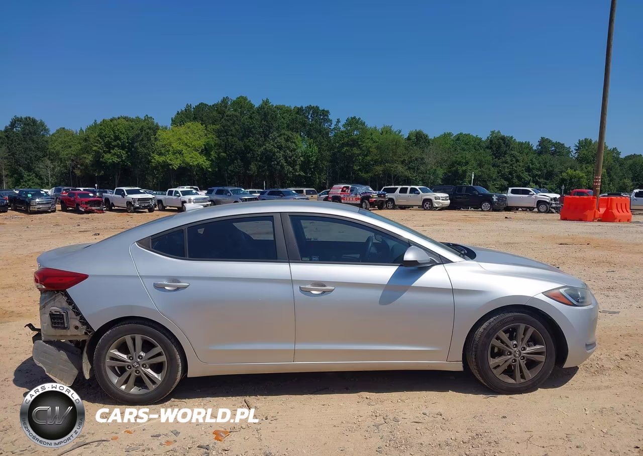 2017 Hyundai Elantra Se VIN:5NPD84LF5HH128766 - 13
