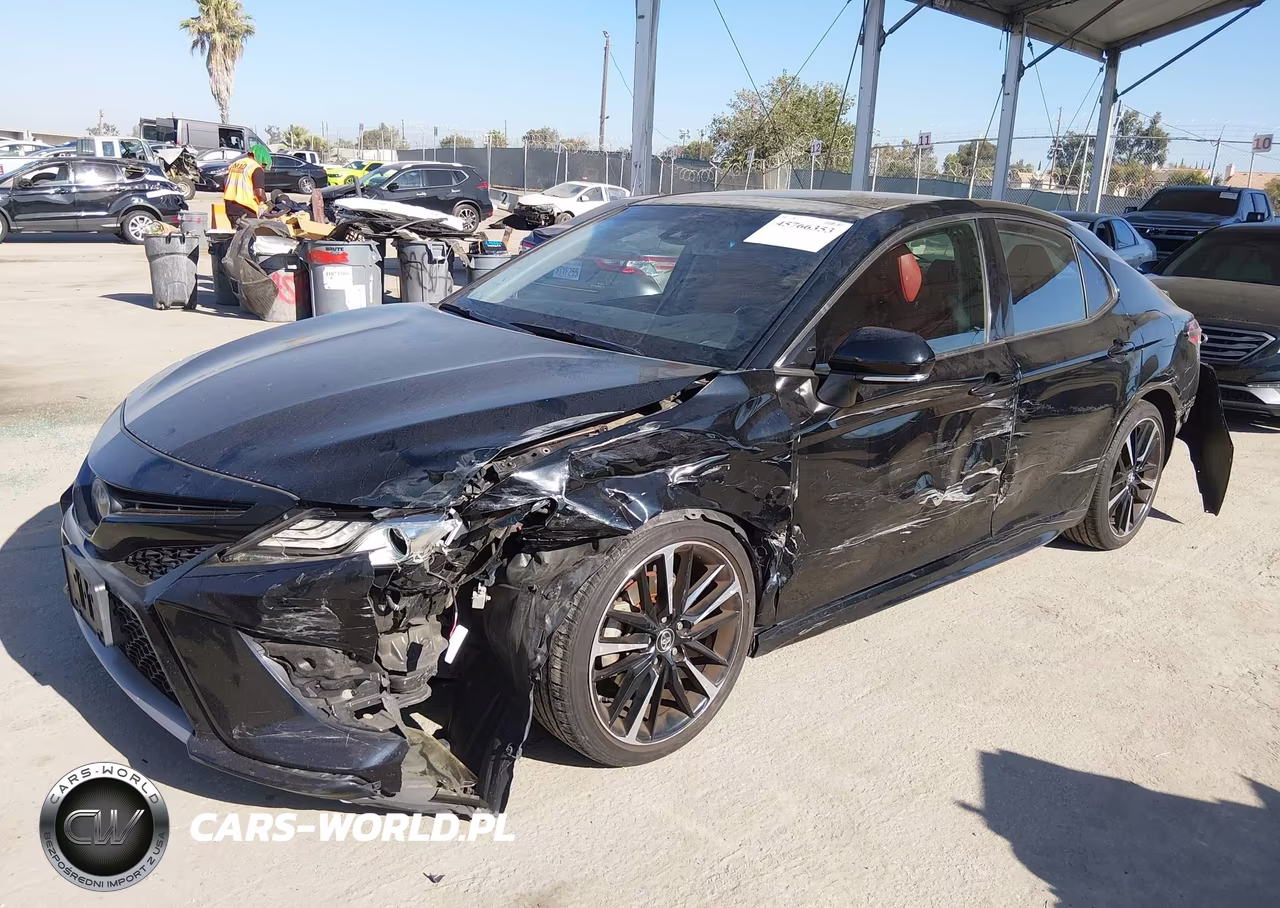 2019 Toyota Camry Xse VIN:4T1B61HK6KU218809 - 2