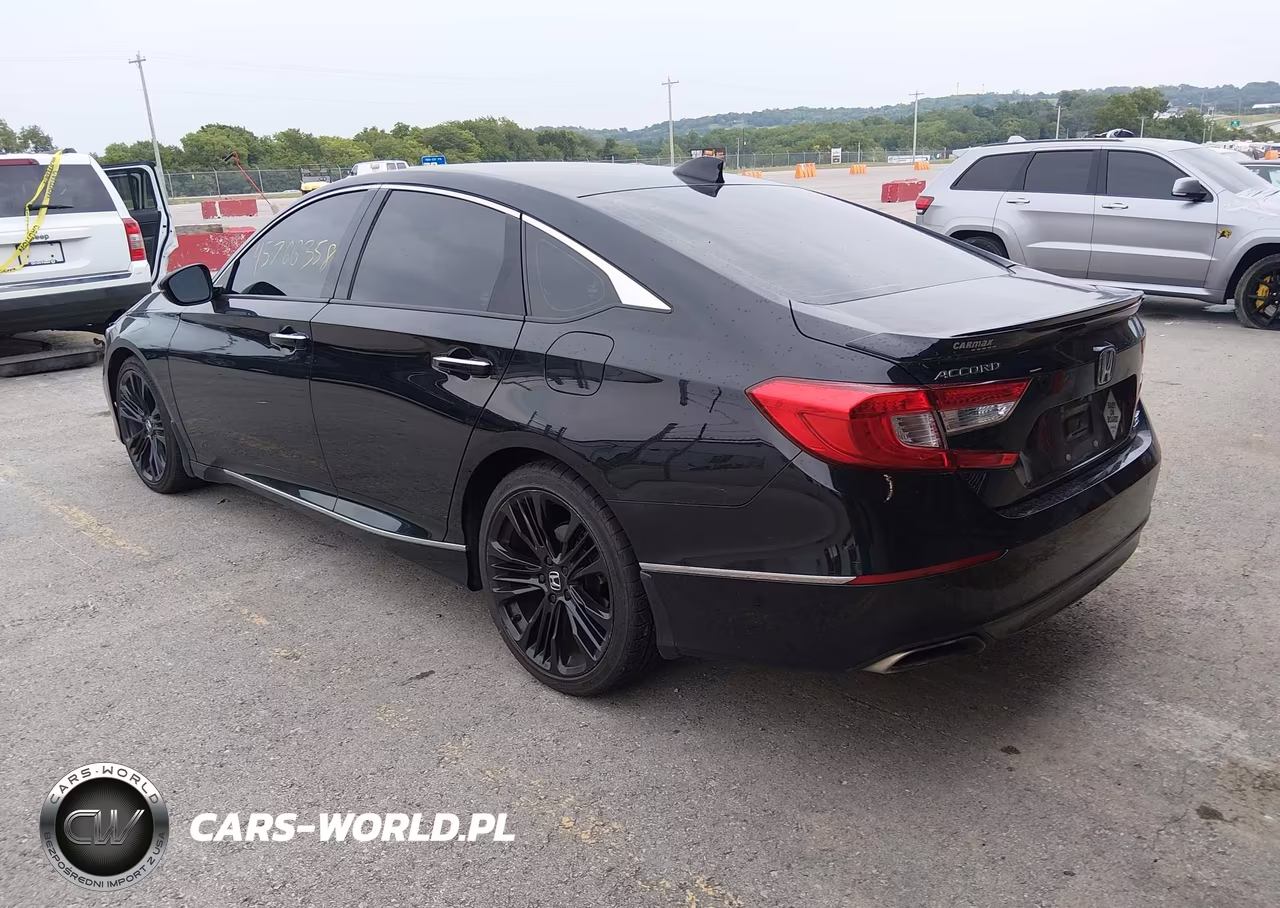 2019 Honda Accord Touring 2.0T VIN:1HGCV2F96KA005606 - 3