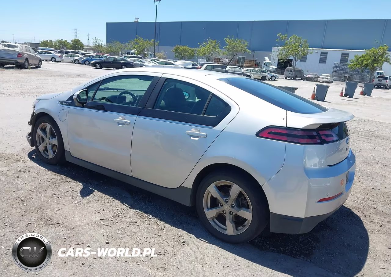 2015 Chevrolet Volt VIN:1G1RD6E4XFU140626 - 3