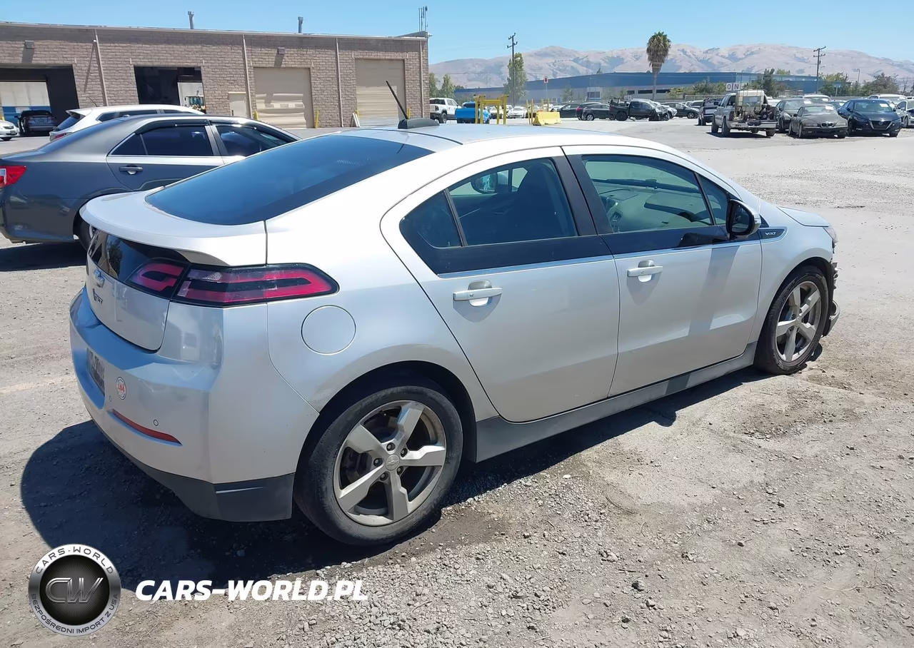 2015 Chevrolet Volt VIN:1G1RD6E4XFU140626 - 4