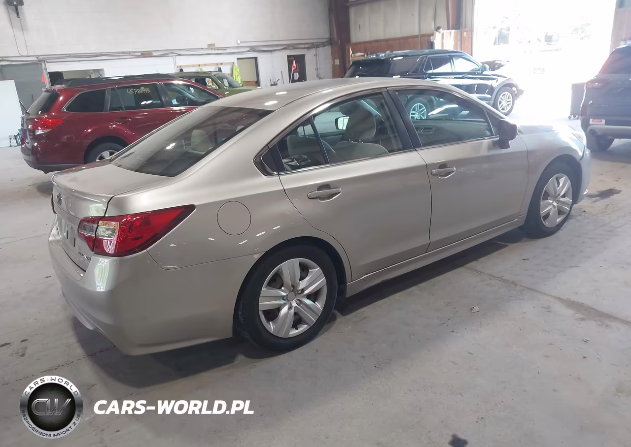 2015 Subaru Legacy 2.5I VIN:4S3BNAA69F3066704 - 4
