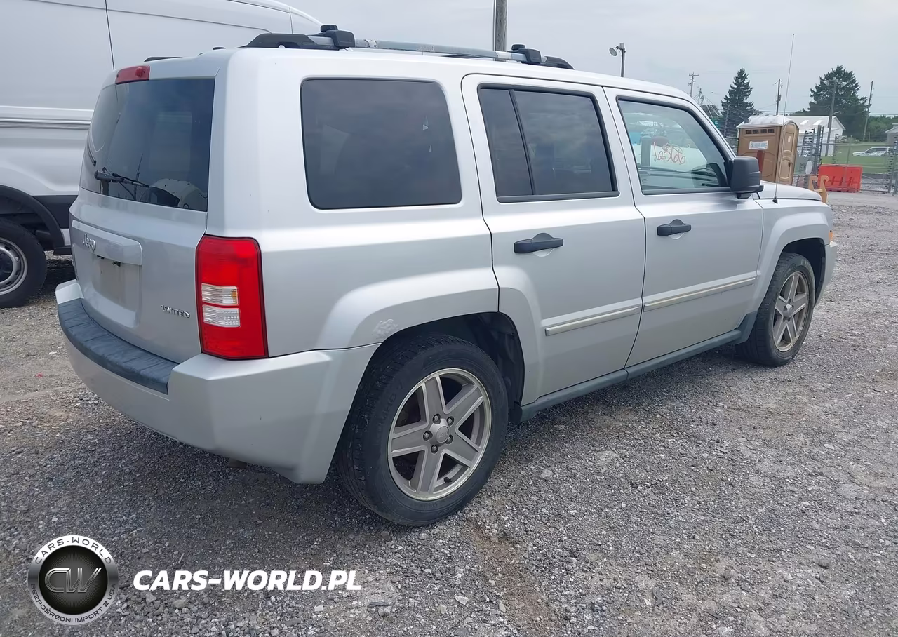 2007 Jeep Patriot Limited VIN:1J8FF48W87D377809 - 4