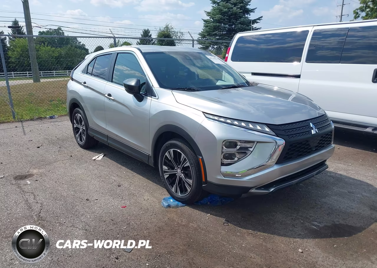 2022 Mitsubishi Eclipse Cross Se