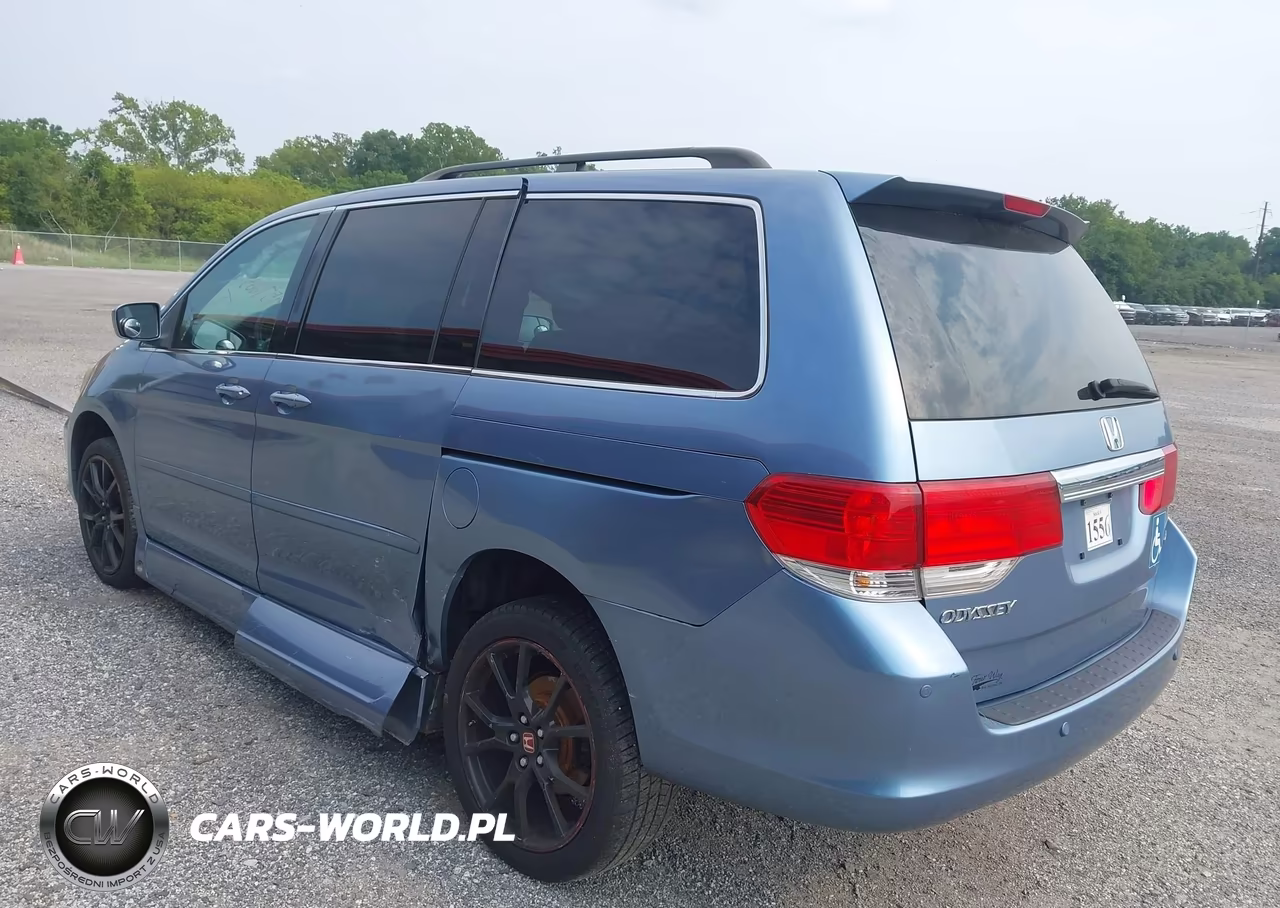 2008 Honda Odyssey Touring VIN:5FNRL388X8B003205 - 3