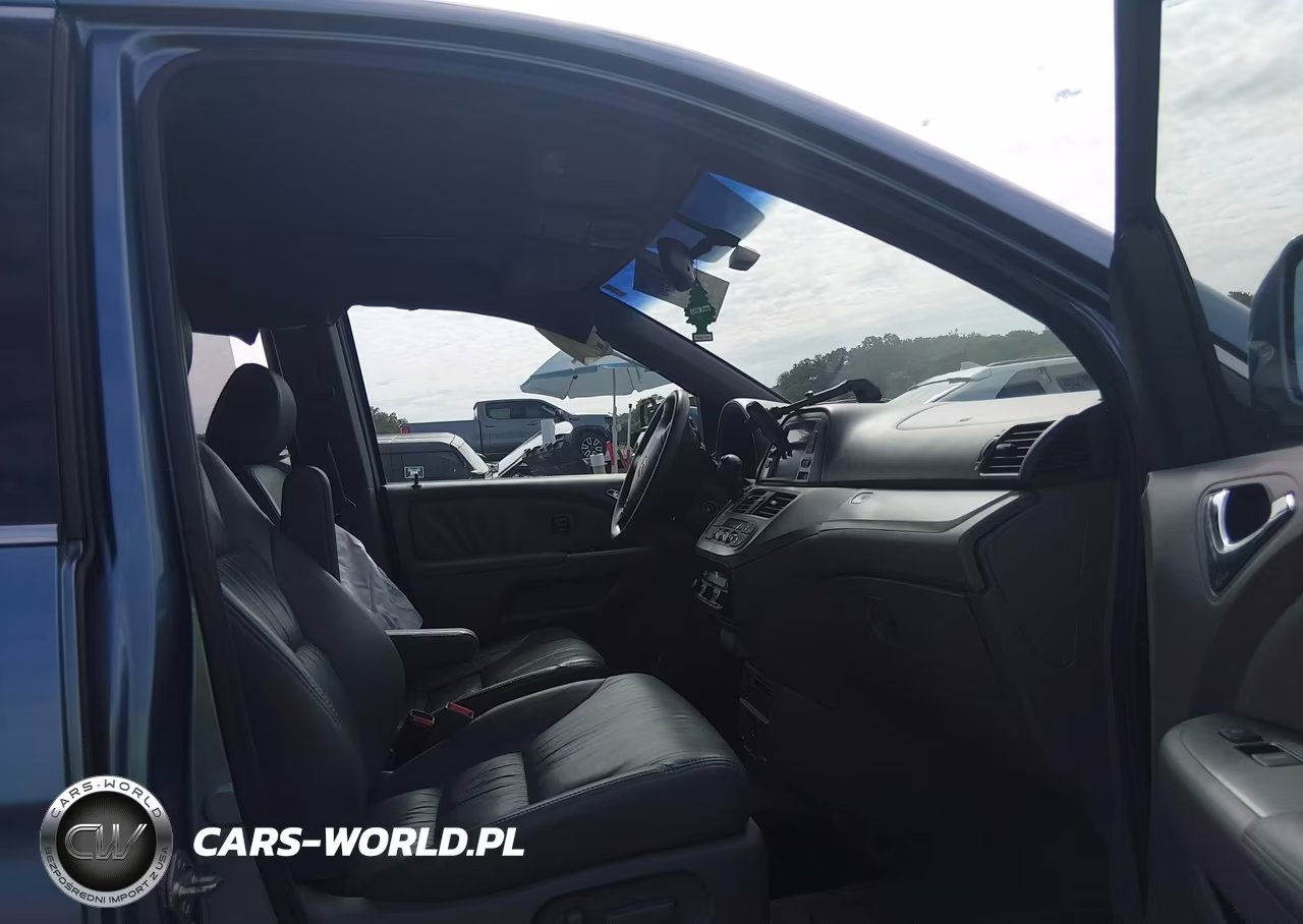 2008 Honda Odyssey Touring VIN:5FNRL388X8B003205 - 5