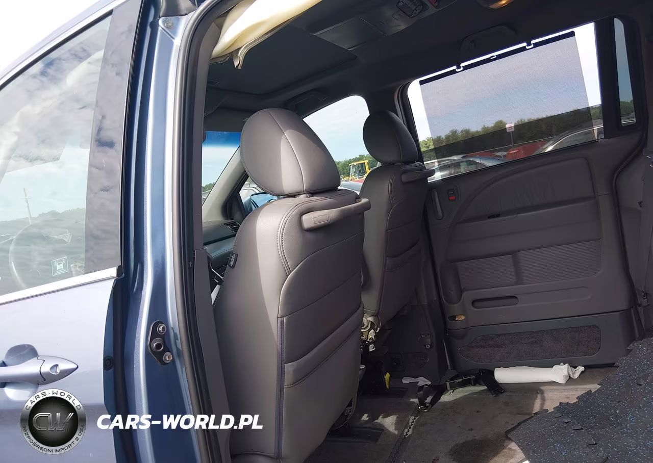 2008 Honda Odyssey Touring VIN:5FNRL388X8B003205 - 8