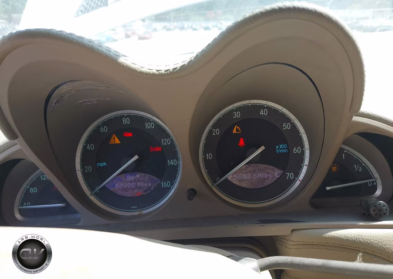 2008 Mercedes-Benz Sl 550 VIN:WDBSK71F28F137494 - 7
