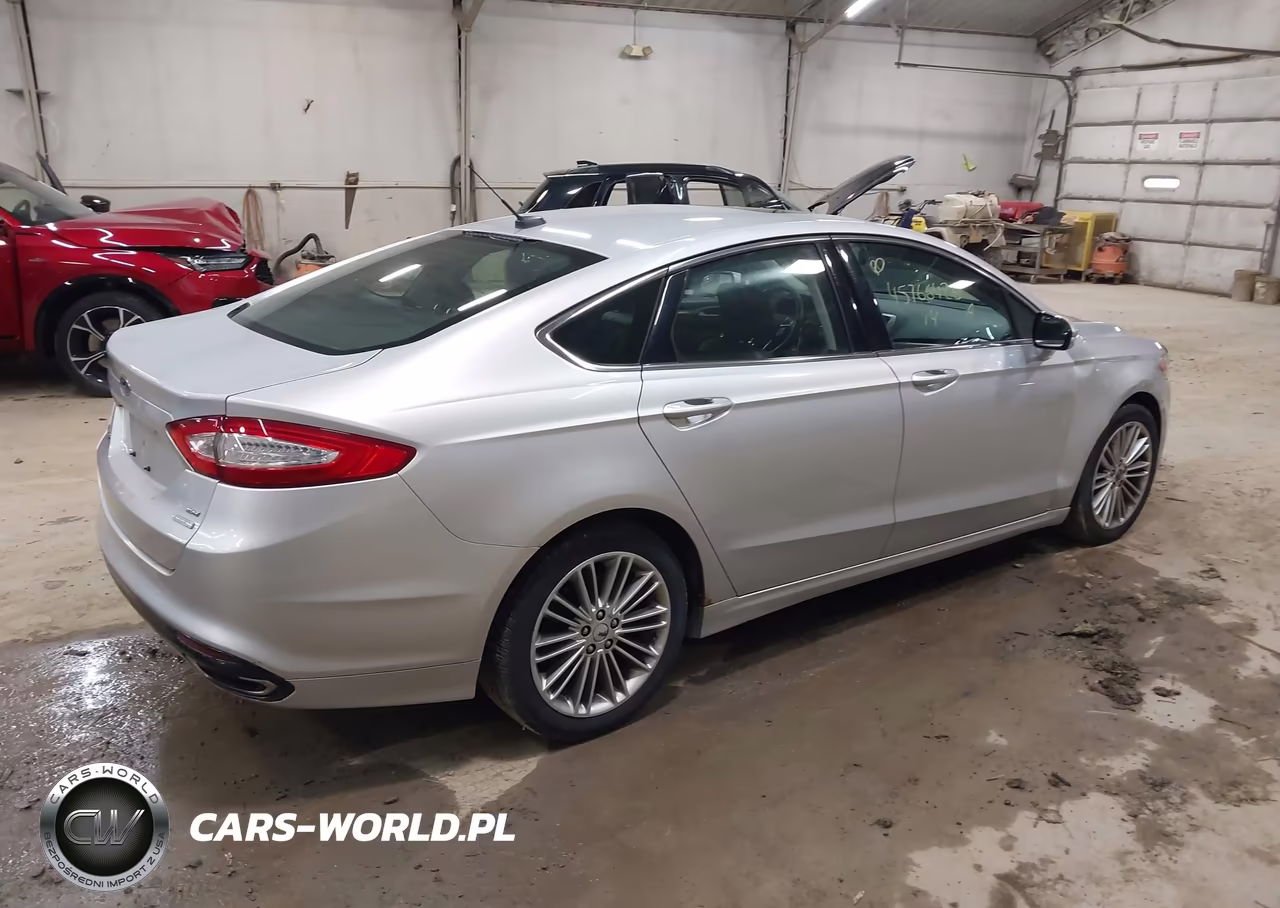 2014 Ford Fusion Se VIN:3FA6P0H9XER318200 - 4