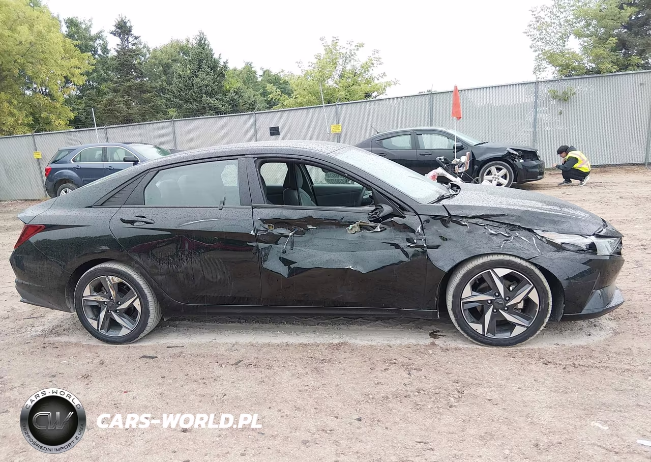 2023 Hyundai Elantra Sel VIN:5NPLS4AG2PH105565 - 14