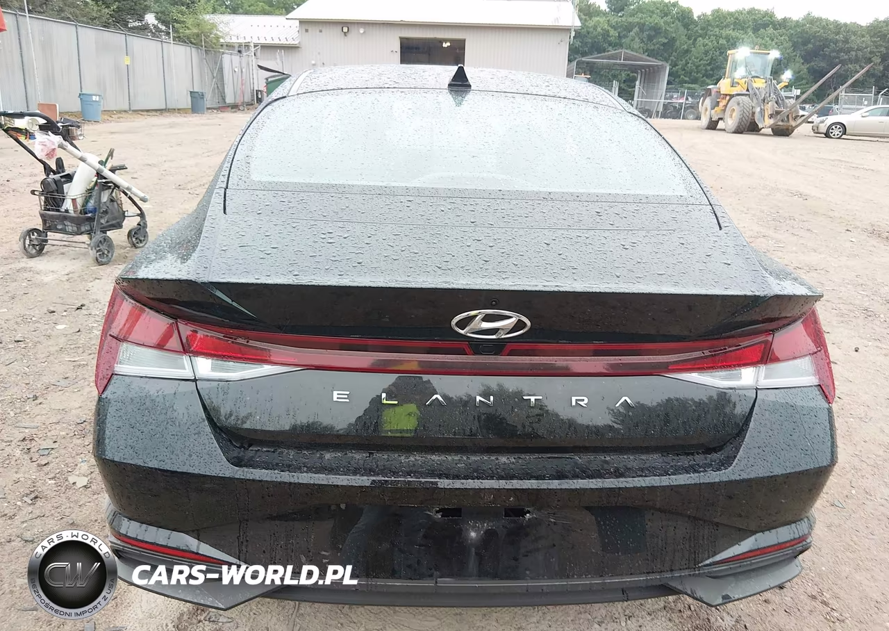 2023 Hyundai Elantra Sel VIN:5NPLS4AG2PH105565 - 17