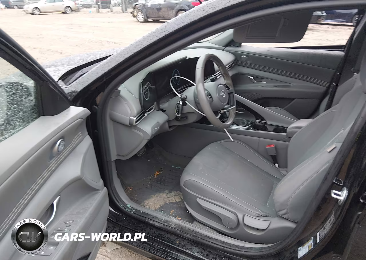 2023 Hyundai Elantra Sel VIN:5NPLS4AG2PH105565 - 5