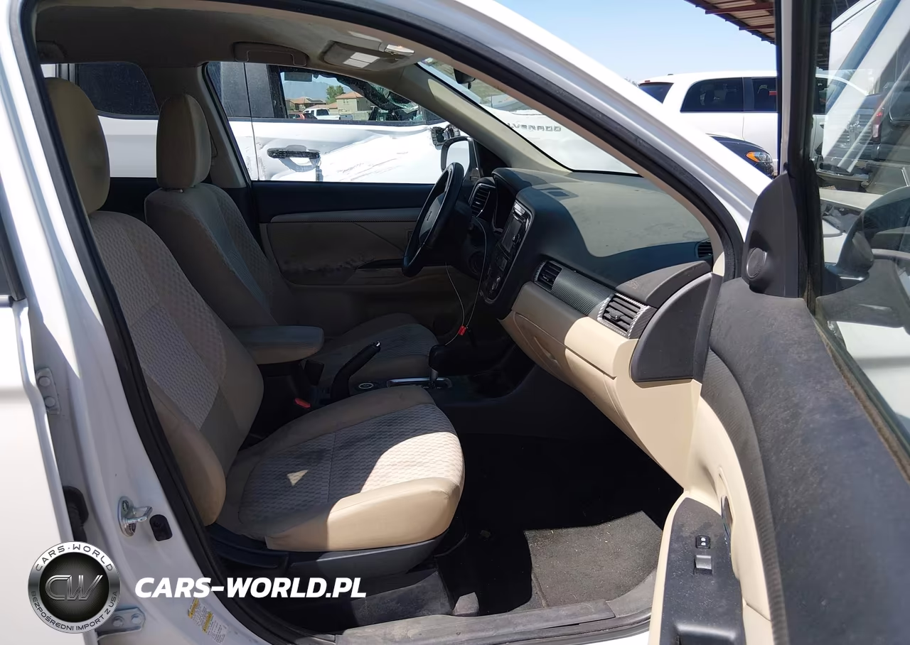 2014 Mitsubishi Outlander Se VIN:JA4AZ3A3XEZ002128 - 5