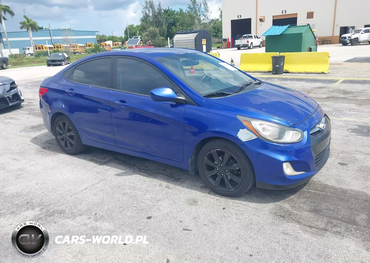 2012 Hyundai Accent Gls