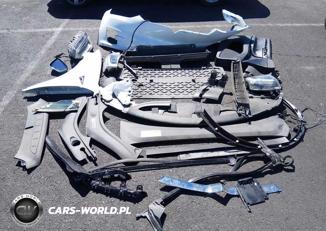 2018 Tesla Model X 100D-75D-P100D VIN:5YJXCDE26JF101232 - 11