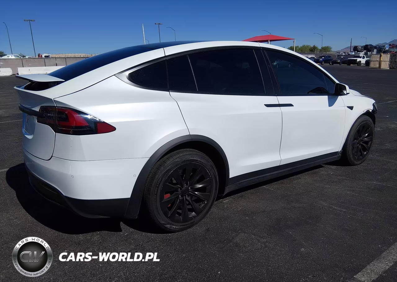 2018 Tesla Model X 100D-75D-P100D VIN:5YJXCDE26JF101232 - 4