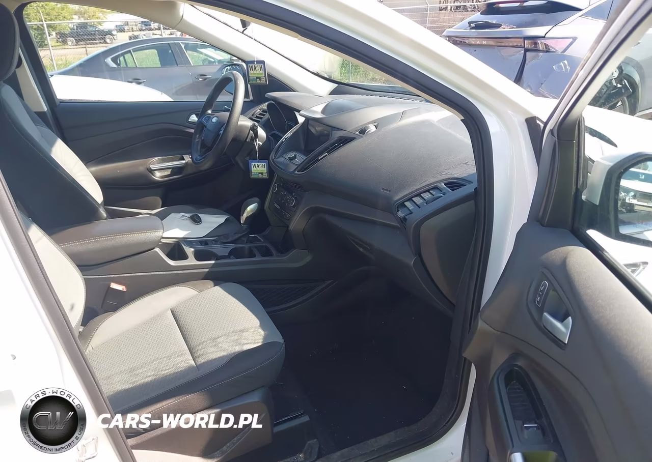 2019 Ford Escape Se VIN:1FMCU9GD4KUB34287 - 5