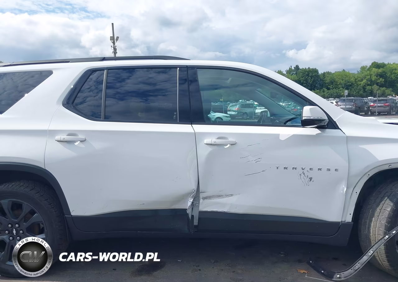 2019 Chevrolet Traverse Rs VIN:1GNEVJKW4KJ137462 - 13