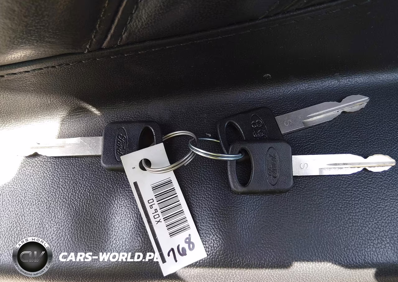 2018 Ford Police Interceptor VIN:1FAHP2L81JG133828 - 11