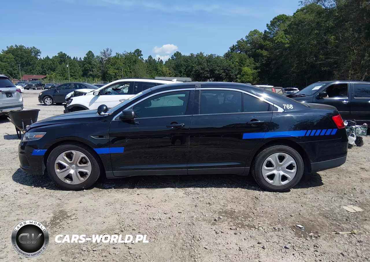 2018 Ford Police Interceptor VIN:1FAHP2L81JG133828 - 14
