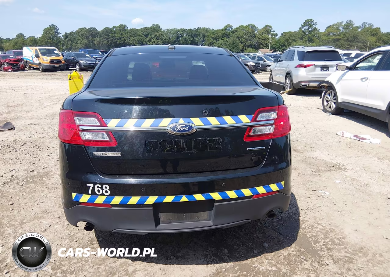 2018 Ford Police Interceptor VIN:1FAHP2L81JG133828 - 16