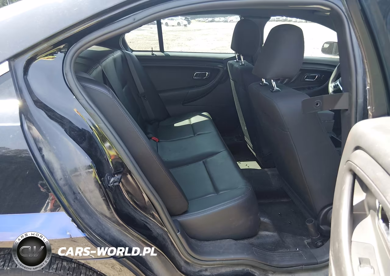 2018 Ford Police Interceptor VIN:1FAHP2L81JG133828 - 8