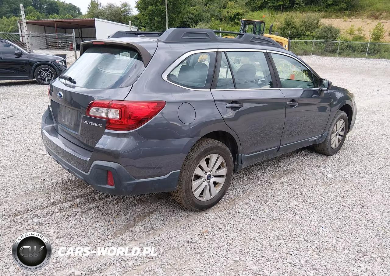 2019 Subaru Outback 2.5I VIN:4S4BSABC3K3331653 - 4