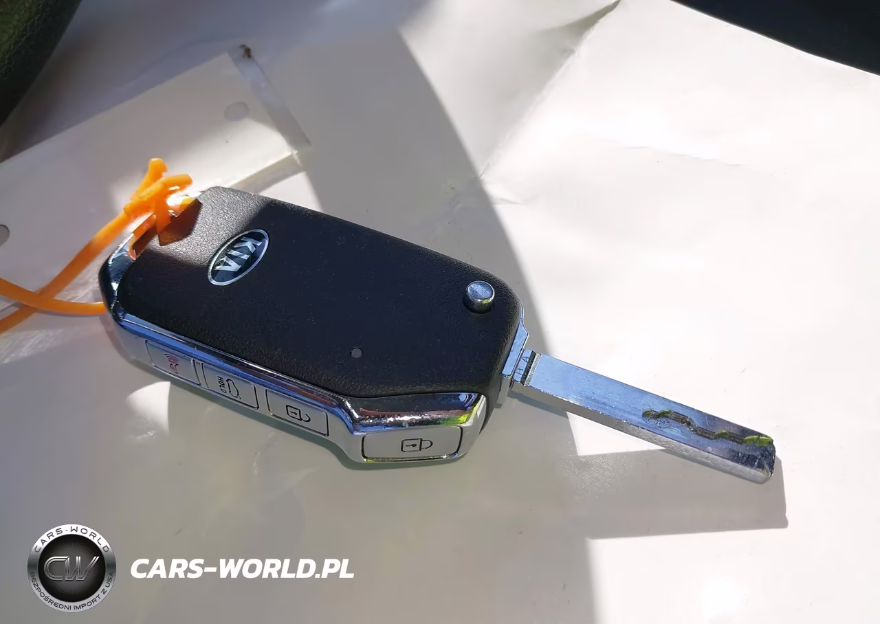 2019 Kia Forte Lxs VIN:3KPF24AD6KE102880 - 11