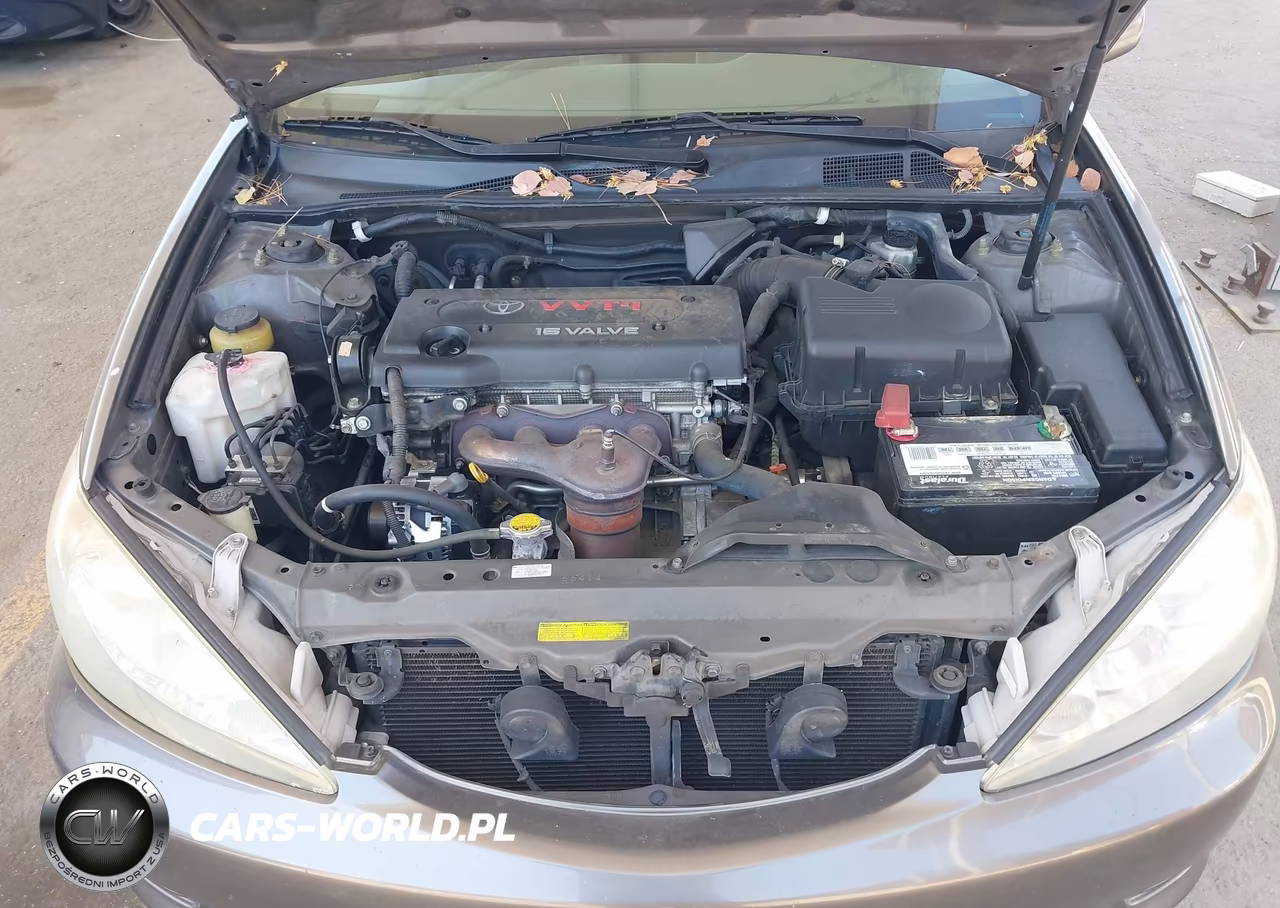2005 Toyota Camry Le VIN:4T1BE32K15U559725 - 10