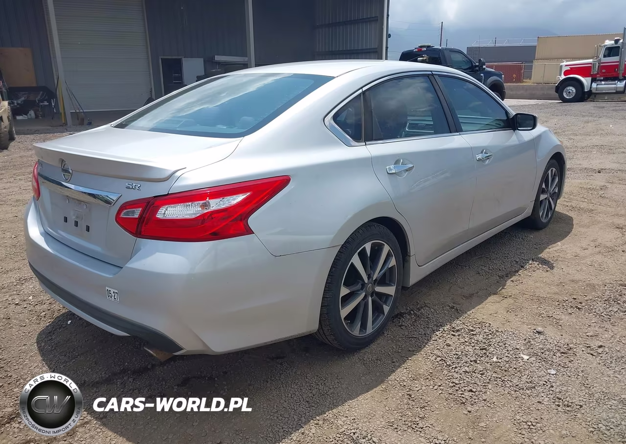 2016 Nissan Altima 2.5 Sr VIN:1N4AL3AP3GC198435 - 4
