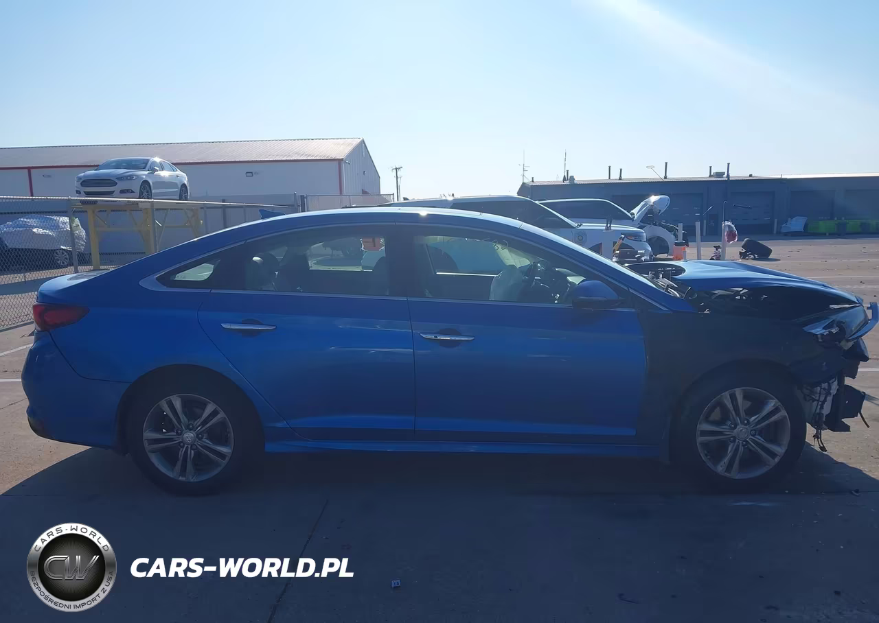 2018 Hyundai Sonata Sport VIN:5NPE34AF2JH608534 - 13