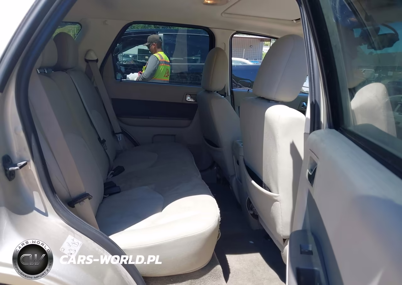 2010 Mercury Mariner VIN:4M2CN8B77AKJ16495 - 8