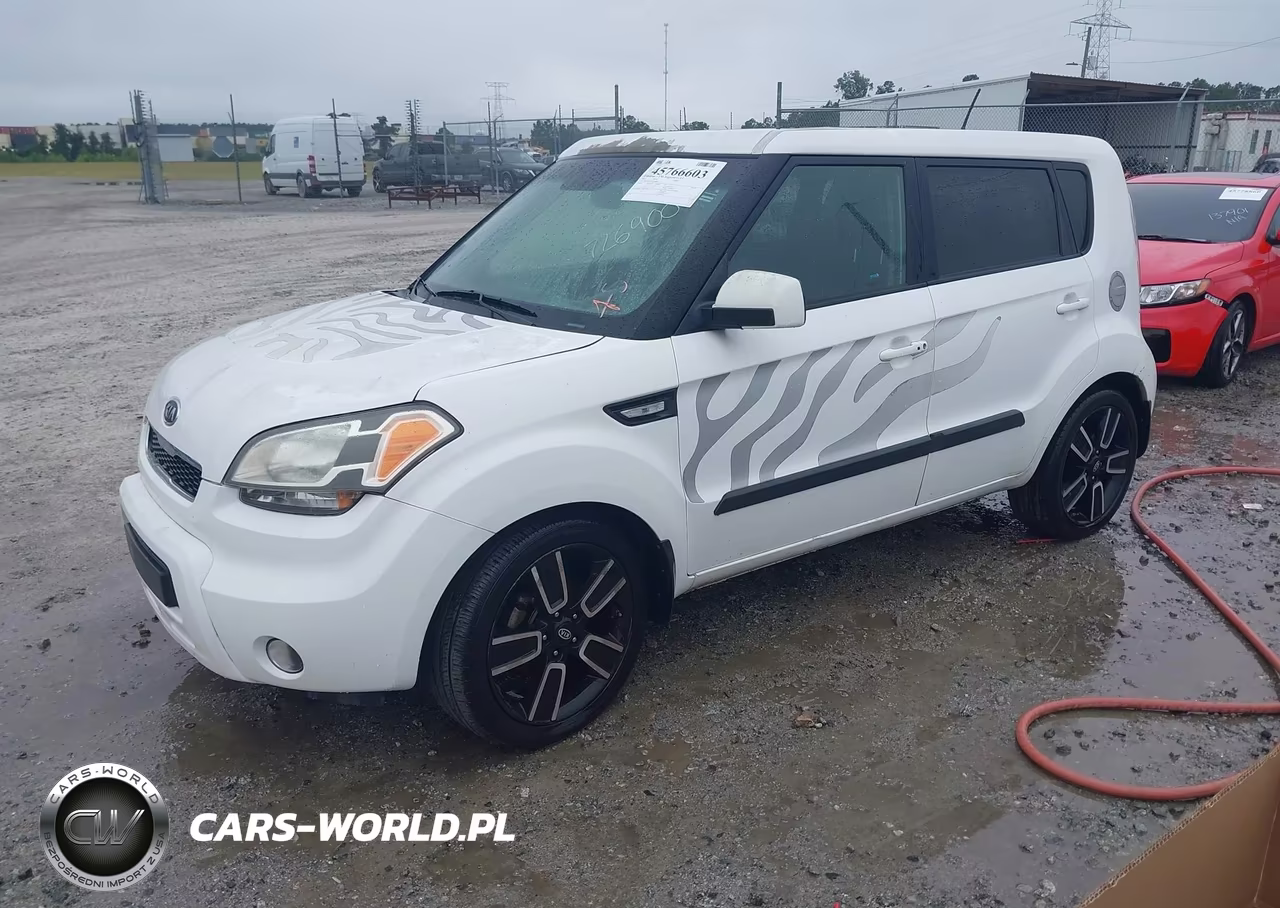 2011 Kia Soul + VIN:KNDJT2A22B7726900 - 2