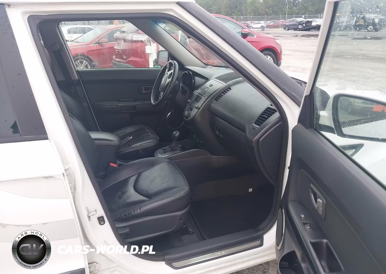 2011 Kia Soul + VIN:KNDJT2A22B7726900 - 5