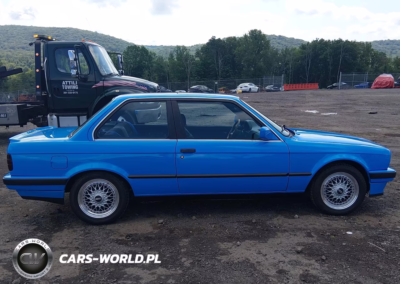 1988 BMW 325 Is VIN:WBAAA1308J4141831 - 12