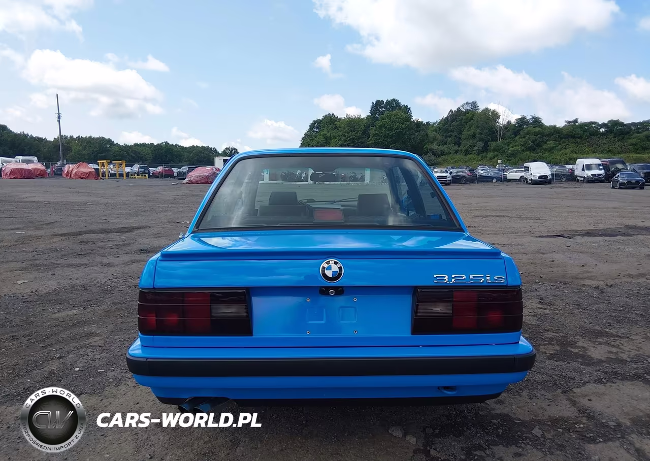1988 BMW 325 Is VIN:WBAAA1308J4141831 - 15