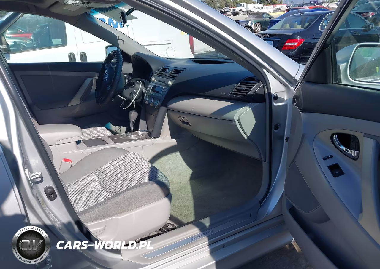 2010 Toyota Camry Se VIN:4T1BF3EK3AU069841 - 5