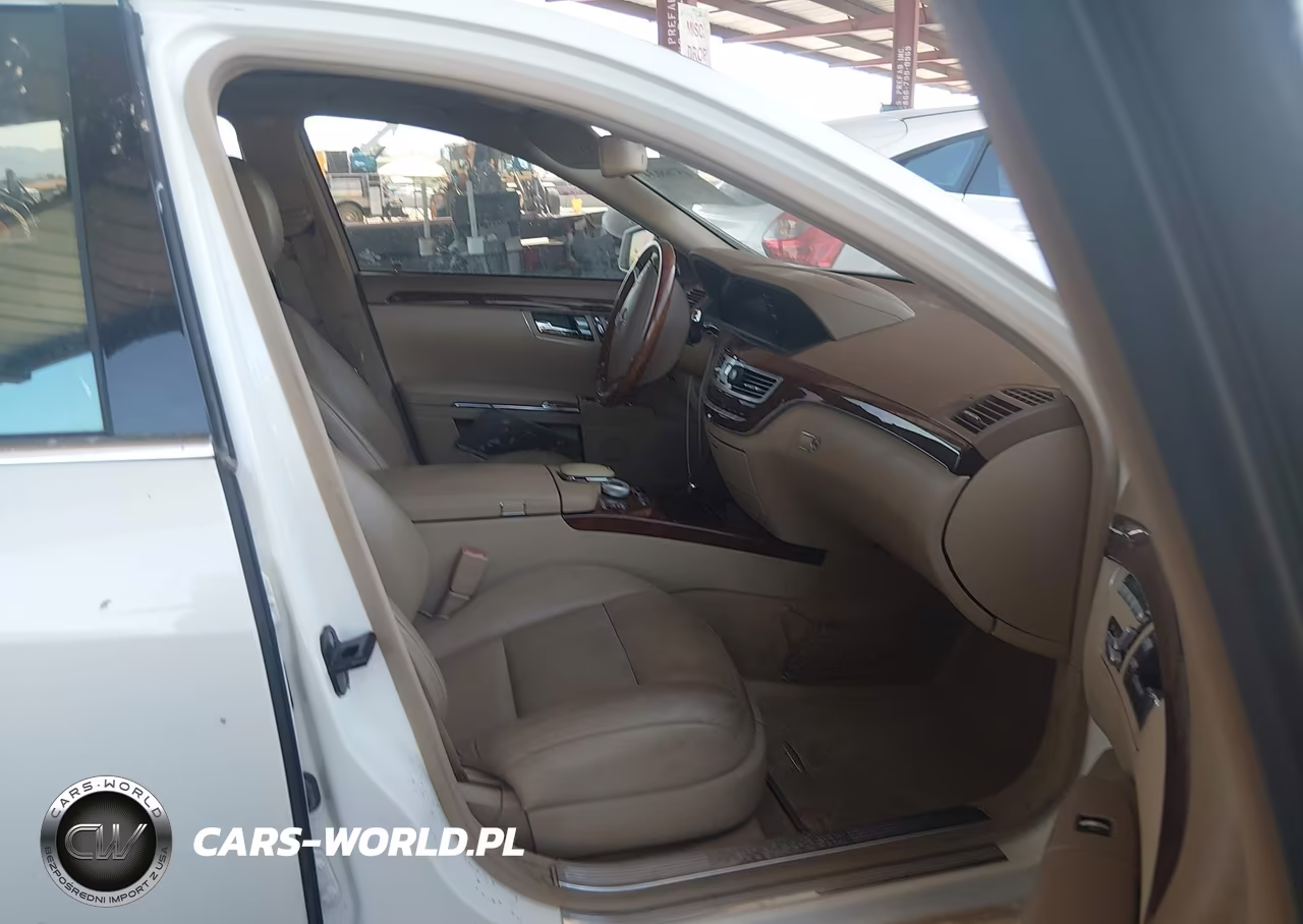 2010 Mercedes-Benz S 550 VIN:WDDNG7BB3AA342276 - 5