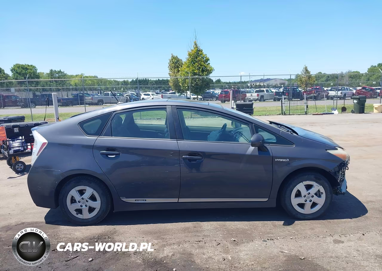 2011 Toyota Prius Four VIN:JTDKN3DU1B5264410 - 14