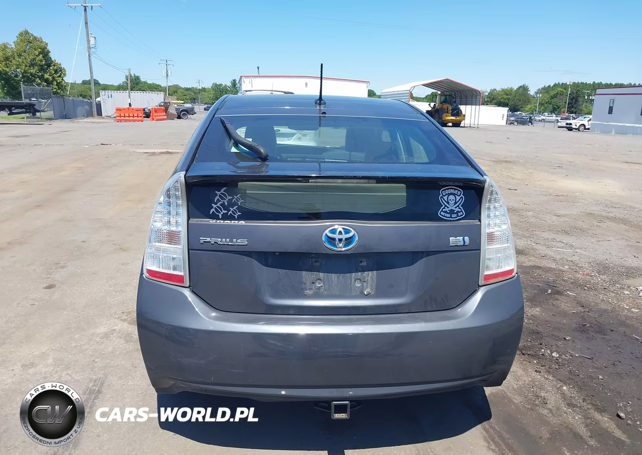 2011 Toyota Prius Four VIN:JTDKN3DU1B5264410 - 17
